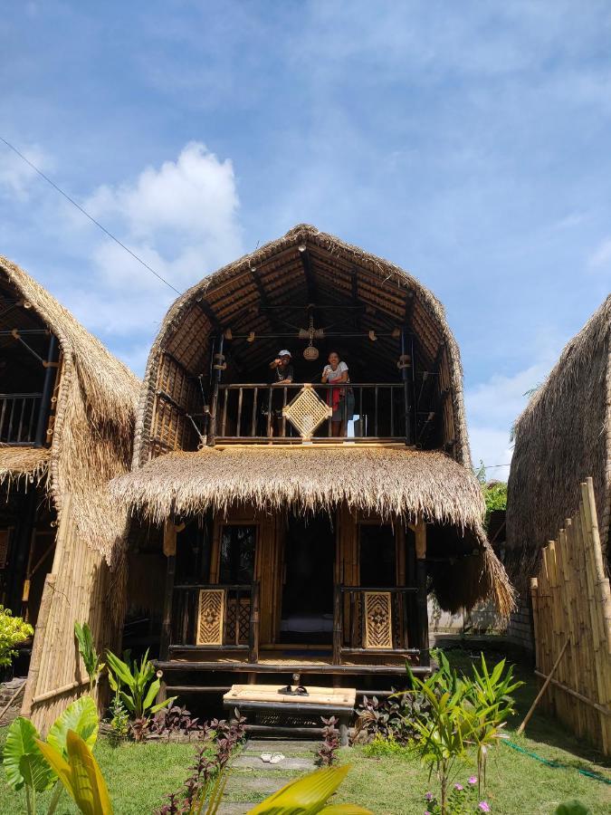 Mahkota Atia Bungallow Praya Exterior photo
