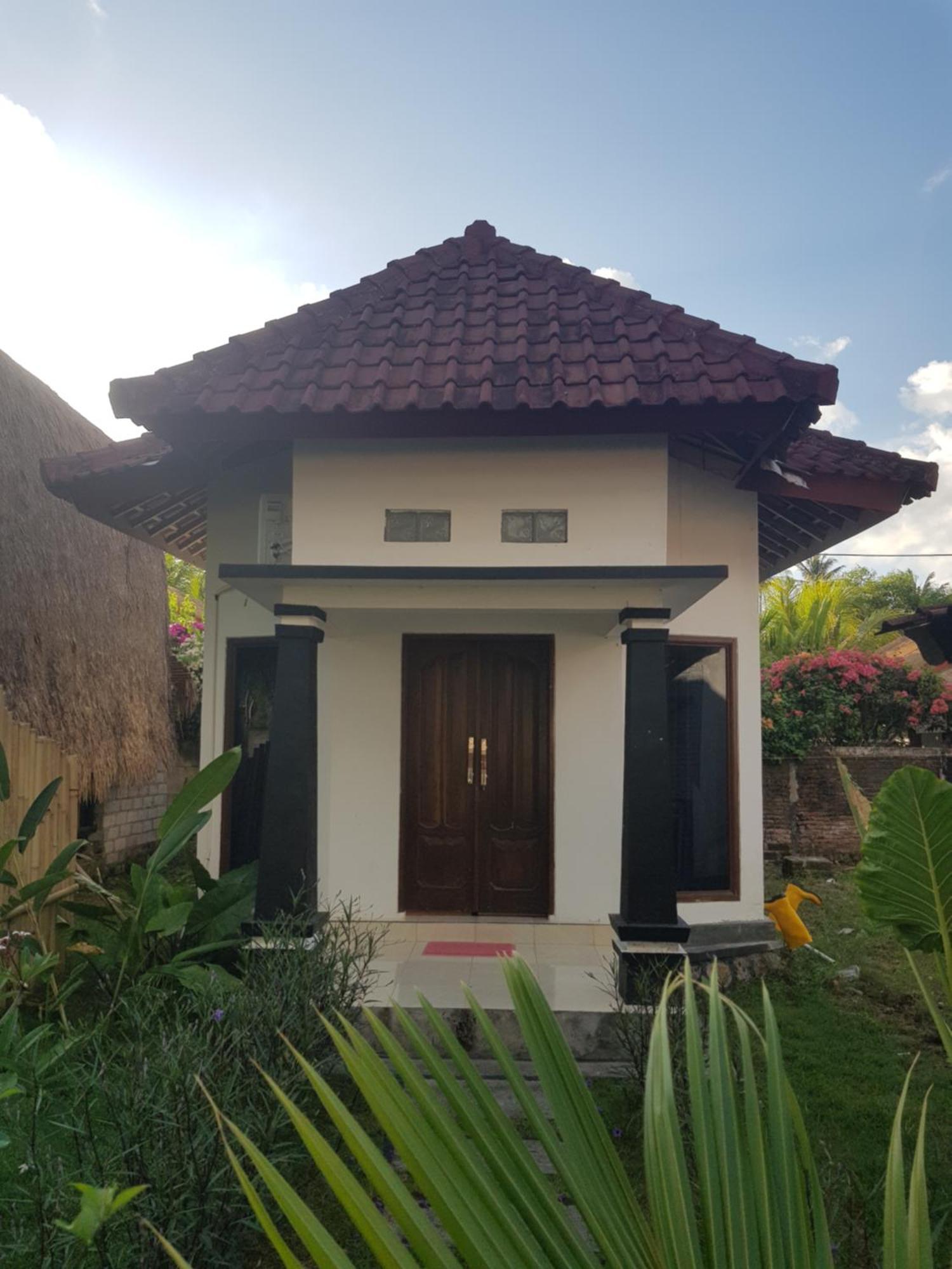 Mahkota Atia Bungallow Praya Exterior photo